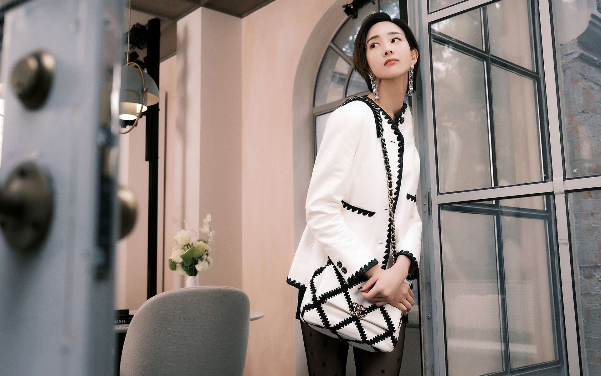 FB体育下载-勇士惜败热火，全明星赛前哨战中库里贡献关键助攻，勇士队为库里布置的战术