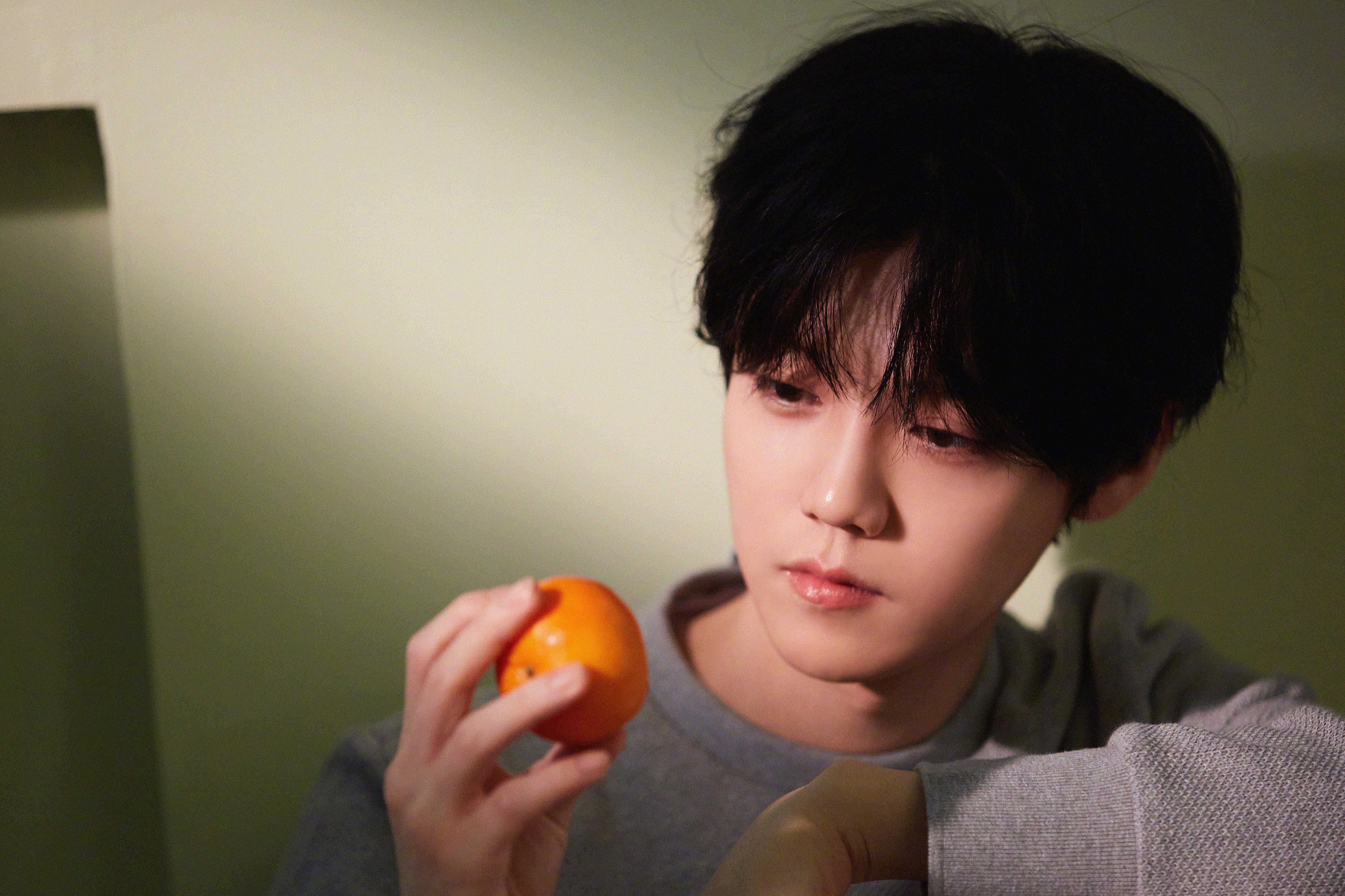 勇士惜败热火,全明星赛前哨战中库里贡献关键助攻,勇士队为库里布置的战术